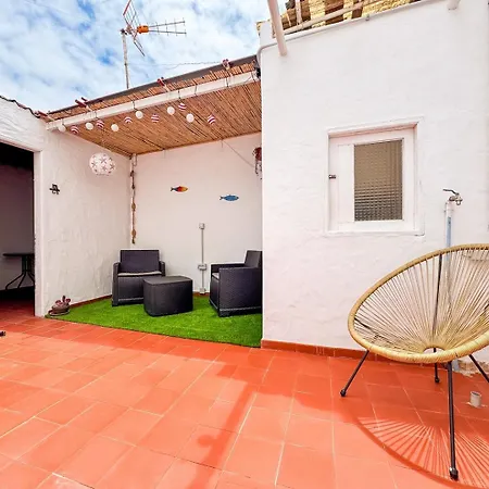 Fee4me 5 Min From Sardina דירה *