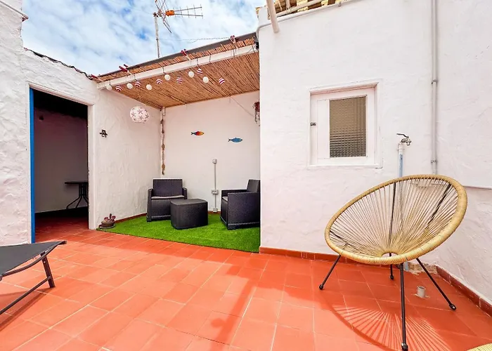 Fee4me 5 Min From Sardina Apartman *